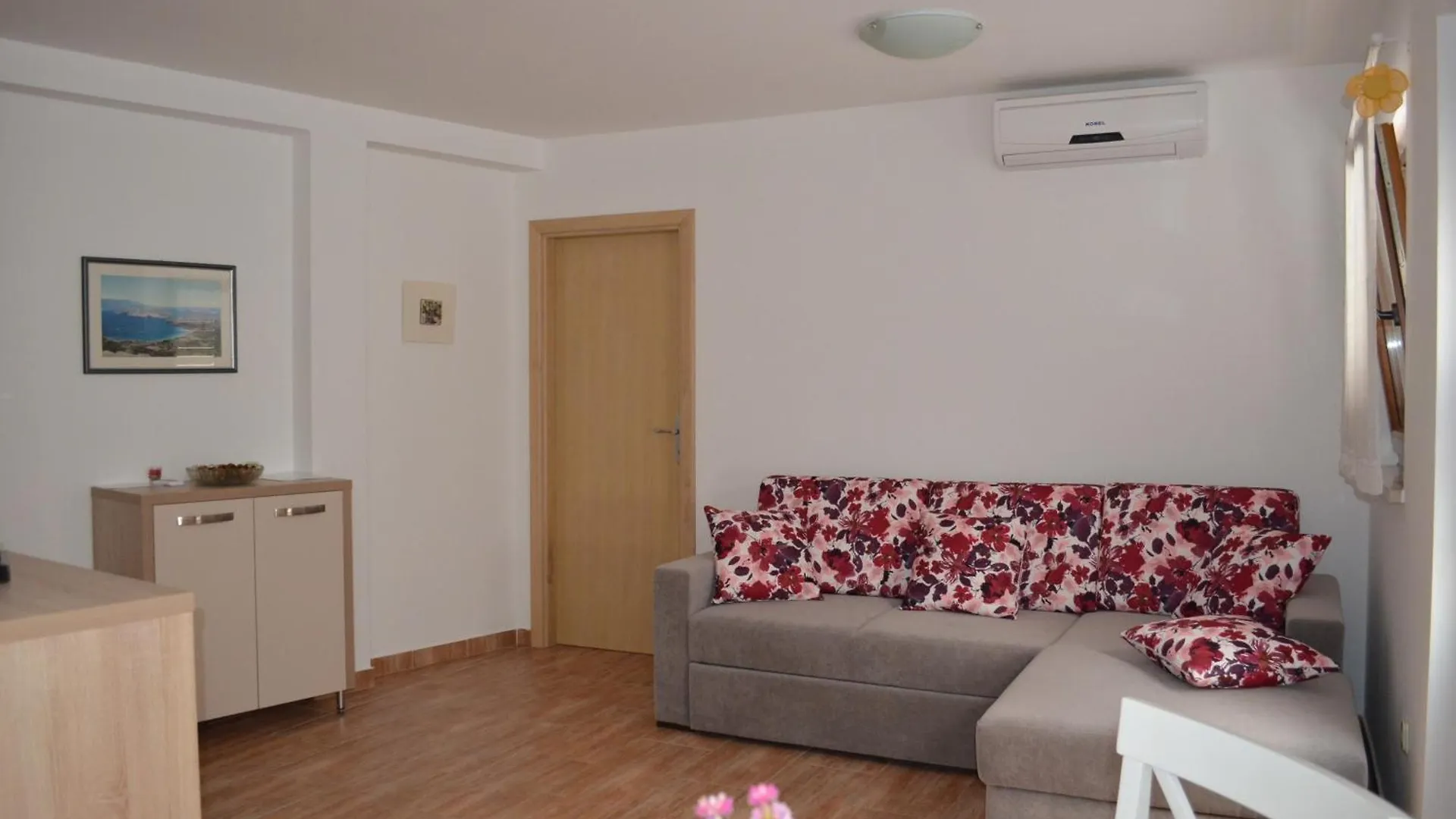 Apartments Lora Baška